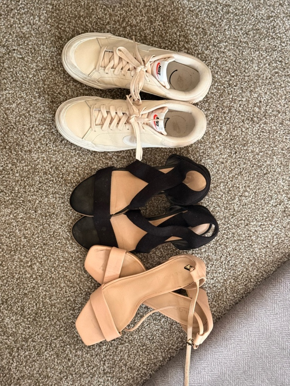 Nike Women’s Cream Low-Top Sneakers